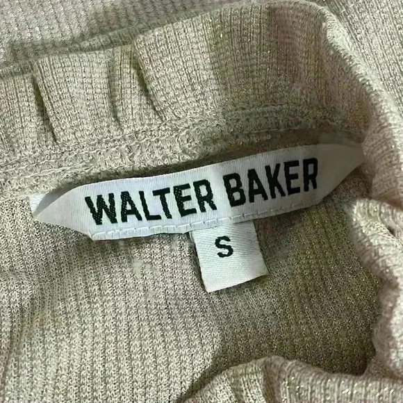 Walter Baker Blush Shimmer Ruched Sleeve Blouse Keyhole Back Size S - Picture 8 of 11